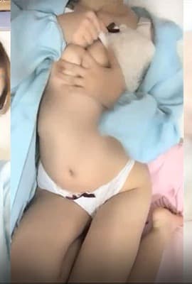 【清纯美少女小战士】 00后小护士 宿舍全裸，自慰粉逼，近距