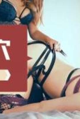 女同性恋手淫后性玩具肛交