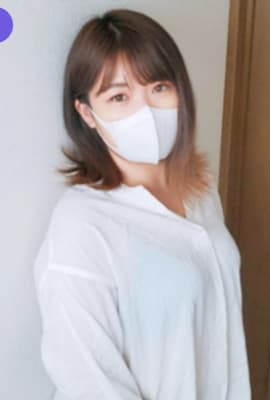 FC2-4463190 【無·完全素人】 借金返済は極太マラを味わうための口実！？こぶ付きには見えない初々しさ満