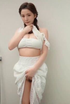 AI换脸杨幂绝版无码写真